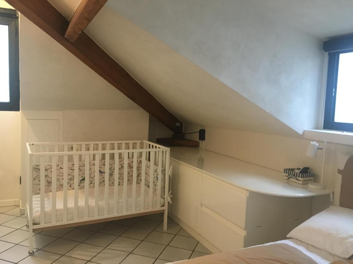 Апартаменты Mansarda Luminosa In Centro Sul Mare - Attic By Sea Санремо Экстерьер фото